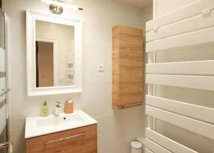 Le Nid Des Тулуза